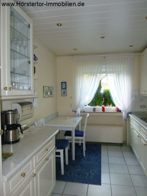 Einfamilienhaus mit Einliegerwohnung!