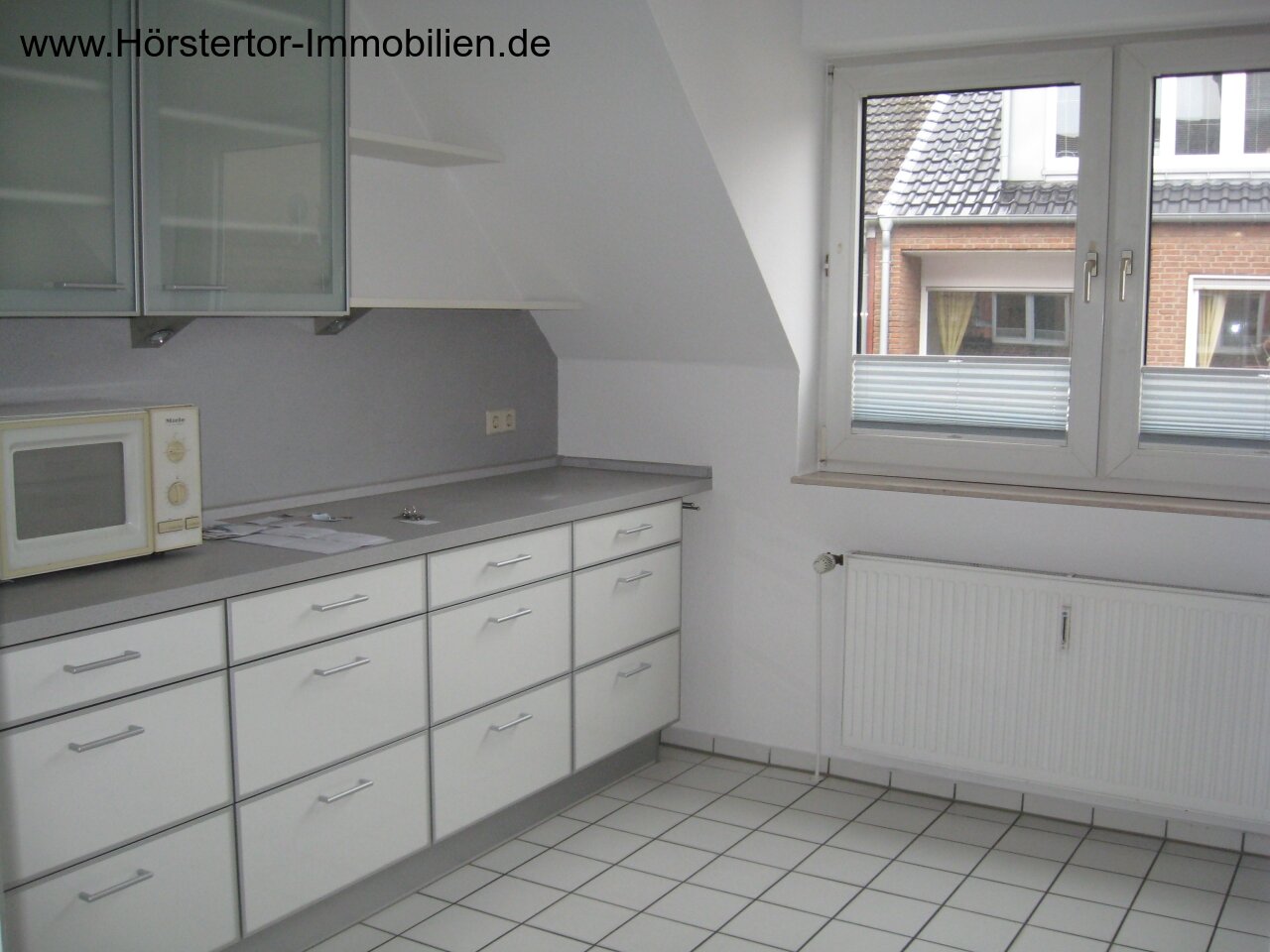 Münster-Mauritz: 4-Zi-Maisonette mit Balkon, EBK und TG-Platz
