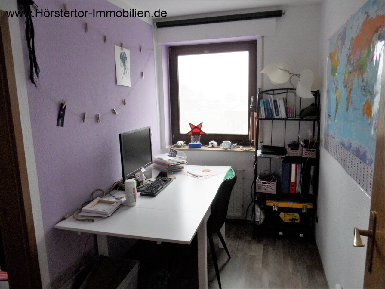 kleines Arbeitszimmer