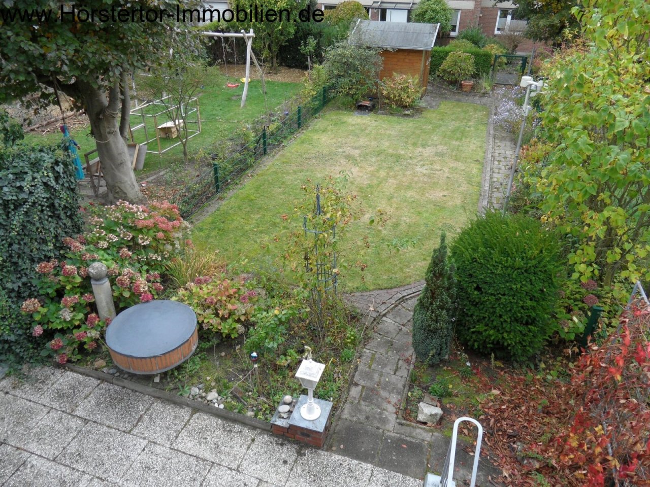 Gartenblick vom Balkon Gartenblick vom Balkon