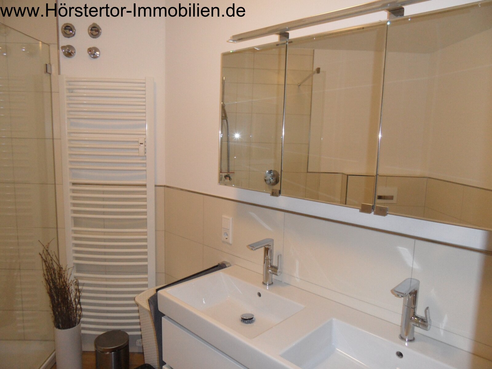 Badausstattung inkl. Waschmaschinenanschluss