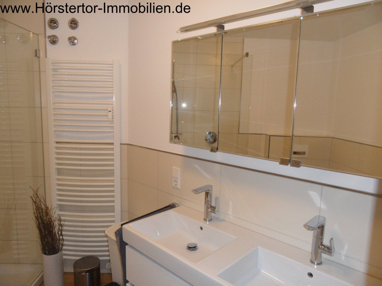 Badausstattung inkl. Waschmaschinenanschluss